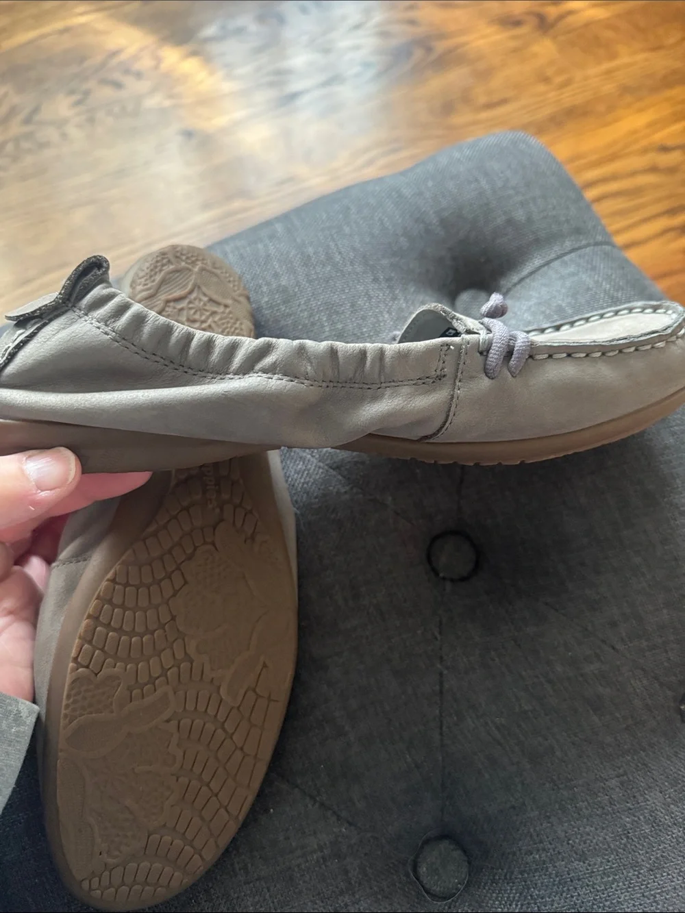 Hush Puppies HPO2 Flex- Taupe Suede Elastic-Back Driving Loafers 9.5 Women’s